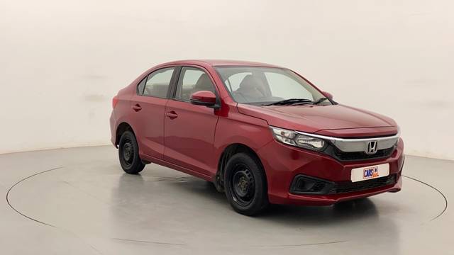 https://images10.gaadi.com/usedcar_image/3688895/original/afa6c4db-196f-4606-a0ba-e13b7ed8491e__42.jpg?imwidth=6400