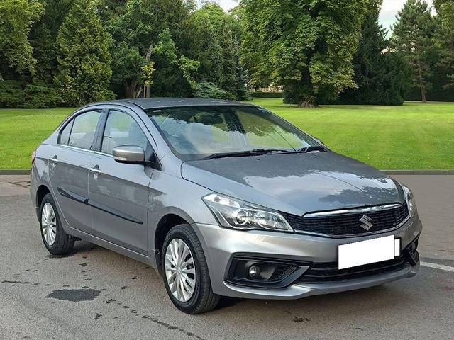 https://images10.gaadi.com/usedcar_image/3688920/original/processed_img2922296__used_car_2922296_1700934611.jpg?imwidth=6400