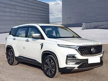 MG Hector Sharp CVT MG Hector Sharp CVT