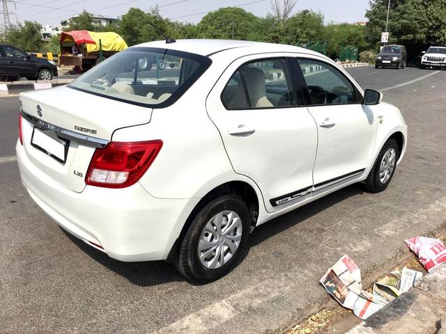 https://images10.gaadi.com/usedcar_image/3689069/original/processed_img2922324__usedcar_d_40521700965347_1700965365.jpg?imwidth=6402