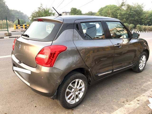 https://images10.gaadi.com/usedcar_image/3689087/original/processed_img2922331__usedcar_d_40521700966294_1700966306.jpg?imwidth=6402