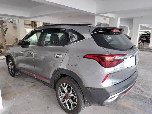 https://images10.gaadi.com/usedcar_image/3689249/original/processed_1a1c3b70-f864-4539-bbc3-f4e20da262f7.jpg?imwidth=6400