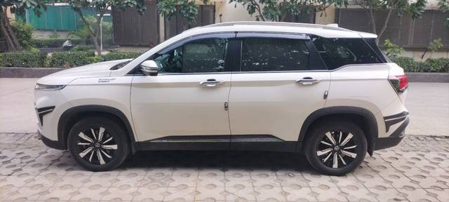 https://images10.gaadi.com/usedcar_image/3689340/original/19__VCC_IMG_1700371245029_1820996_95_1700371917.jpg?imwidth=6402