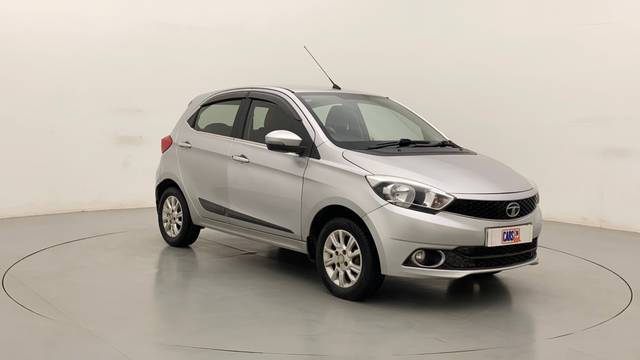 https://images10.gaadi.com/usedcar_image/3689345/original/adb814e7-ba68-44d0-8064-6dd5bb36a235__42.jpg?imwidth=6400