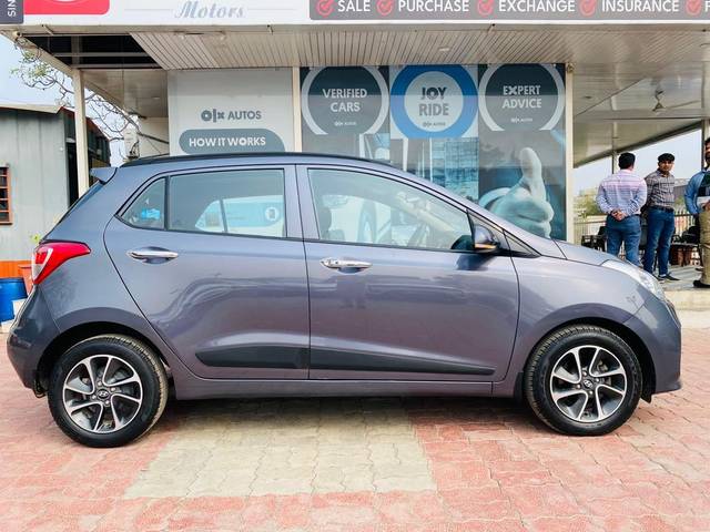 https://images10.gaadi.com/usedcar_image/3689376/original/processed_img2922438__used_car_2922438_1700982172.jpg?imwidth=6401