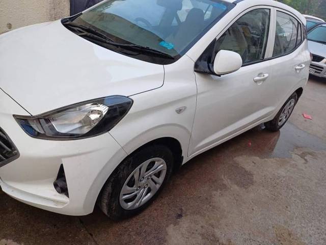 https://images10.gaadi.com/usedcar_image/3689422/original/processed_11c9d68e-7871-49fd-a661-eddb4f6f9dbe.jpg?imwidth=6400