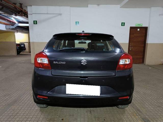 https://images10.gaadi.com/usedcar_image/3689451/original/processed_img2922472__usedcar_3128629_29676_25_1695711639378_27821700983847_1700983902.jpg?imwidth=6402