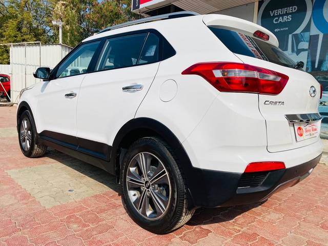 https://images10.gaadi.com/usedcar_image/3689478/original/processed_img2922484__used_car_2922484_1700985465.jpg?imwidth=6401
