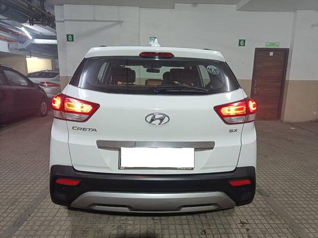https://images10.gaadi.com/usedcar_image/3689497/original/processed_img2922487__usedcar_img_20231005_wa0008_27821700985776_1700985906.jpg?imwidth=6402