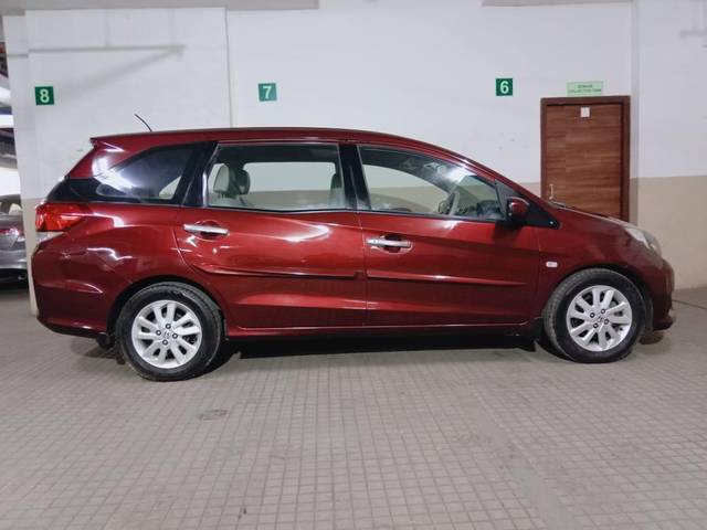 https://images10.gaadi.com/usedcar_image/3689510/original/processed_img2922491__usedcar_img_20231116_wa0028_27821700986486_1700986587.jpg?imwidth=6401