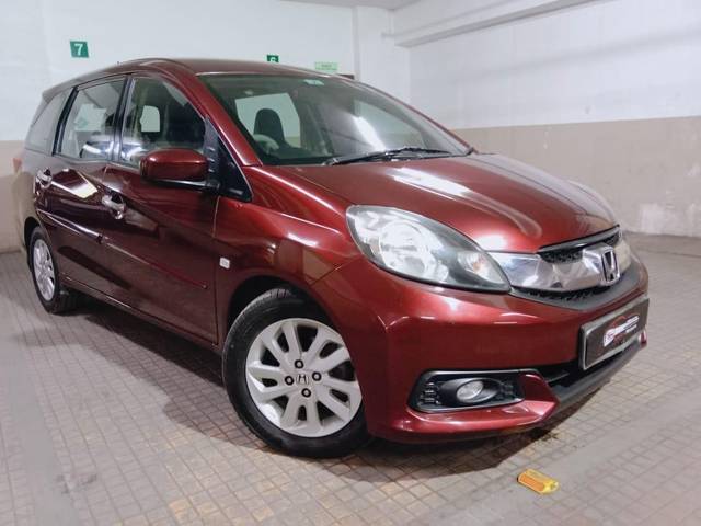 https://images10.gaadi.com/usedcar_image/3689510/original/processed_img2922491__usedcar_img_20231116_wa0050_27821700986486_1700986581.jpg?imwidth=6400