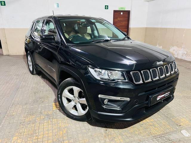 https://images10.gaadi.com/usedcar_image/3689521/original/processed_img2922493__usedcar_img_20231117_wa0027_27821700986799_1700986878.jpg?imwidth=6400