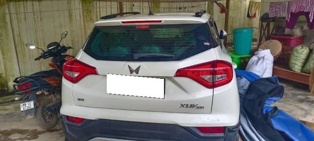 https://images10.gaadi.com/usedcar_image/3689562/original/processed_5c242d5a-1b08-478b-9624-5ed67c47517a.jpg?imwidth=6401
