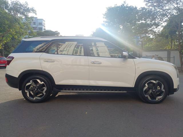 https://images10.gaadi.com/usedcar_image/3689568/original/img2922512__usedcar_45a16245_db69_4d5b_8139_c6dd141dc277_1541700988063_1700988106.jpg?imwidth=6401