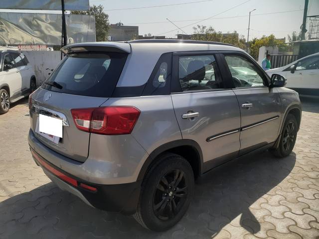 https://images10.gaadi.com/usedcar_image/3689578/original/processed_img2922519__usedcar_20230212_105443_2922519_1700996500.jpg?imwidth=6401