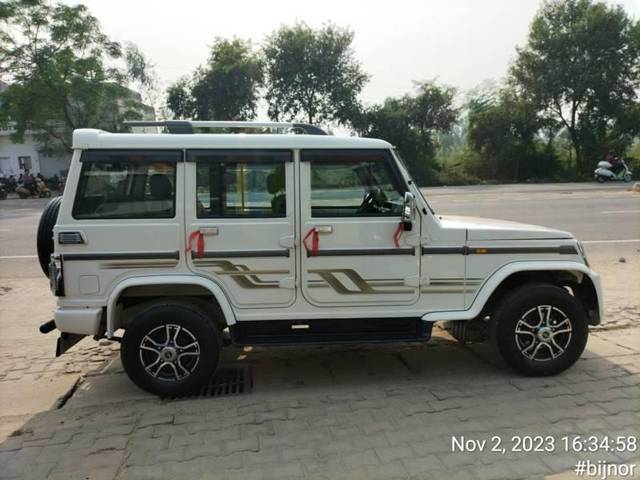 https://images10.gaadi.com/usedcar_image/3689610/original/processed_ceb3d579-568c-499e-bf09-bc39b8a5dbec.jpg?imwidth=6400