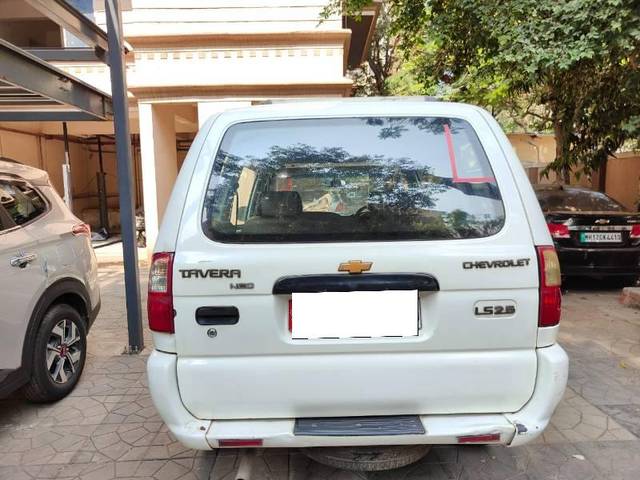 https://images10.gaadi.com/usedcar_image/3689614/original/processed_e2b6d2c5-89a7-4b6a-bd50-54a8540e4a02.jpg?imwidth=6401