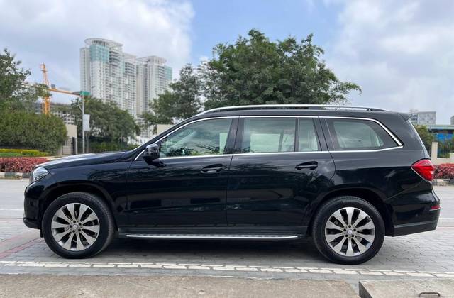 https://images10.gaadi.com/usedcar_image/3689646/original/img2922545__used_car_2922545_1700991596.jpg?imwidth=6402