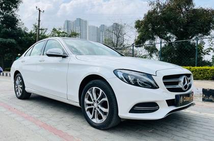 Mercedes-Benz C-Class 220 CDI AT Mercedes-Benz C-Class 220 CDI AT