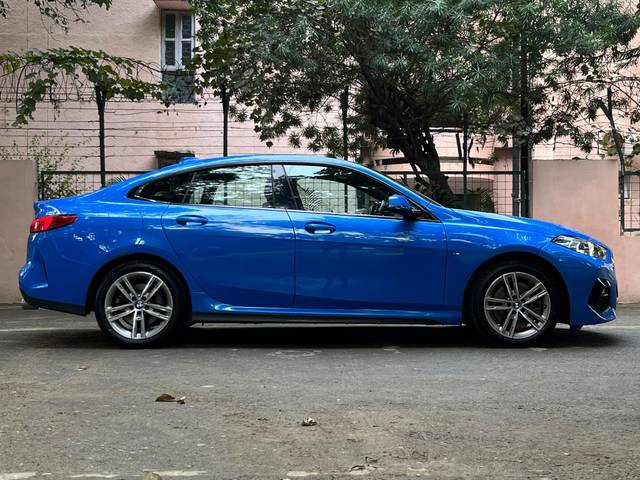 https://images10.gaadi.com/usedcar_image/3689659/original/img2922554__used_car_2922554_1701415402.jpg?imwidth=6401