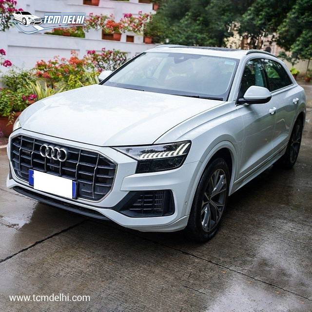 https://images10.gaadi.com/usedcar_image/3689764/original/processed_img2922616__used_car_2922616_1701174339.jpg?imwidth=6402