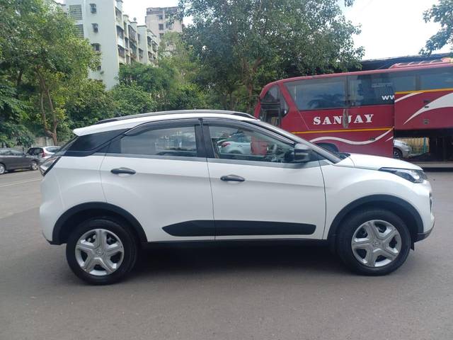 https://images10.gaadi.com/usedcar_image/3689871/original/processed_img2922672__usedcar_bb1a063b_74cb_4c8d_ad4f_1b0de7df954a_1541700999003_1700999051.jpg?imwidth=6401