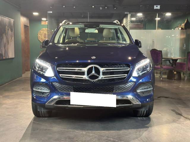 https://images10.gaadi.com/usedcar_image/3689911/original/processed_img2922686__usedcar_whatsappimage2023_11_26at52746pm_6131701000398_1701000409.jpeg?imwidth=6401