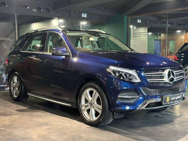 https://images10.gaadi.com/usedcar_image/3689911/original/processed_img2922686__usedcar_whatsappimage2023_11_26at52748pm_1__6131701000398_1701000410.jpeg?imwidth=6400