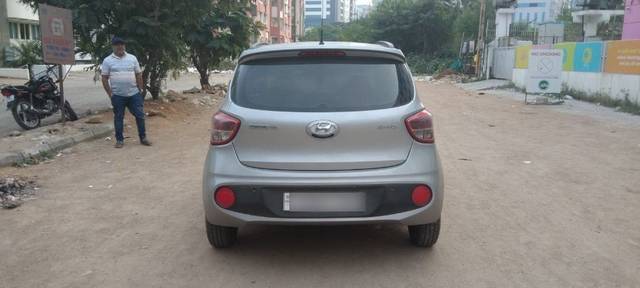 https://images10.gaadi.com/usedcar_image/3689931/original/19__VCC_1821175_96_1700396275.jpg?imwidth=6402