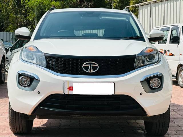 https://images10.gaadi.com/usedcar_image/3689951/original/processed_img2922712__used_car_2922712_1701002254.jpg?imwidth=6402