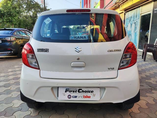 https://images10.gaadi.com/usedcar_image/3689968/original/img2922719__usedcar_1_13__2922719_1701020159.jpg?imwidth=6402