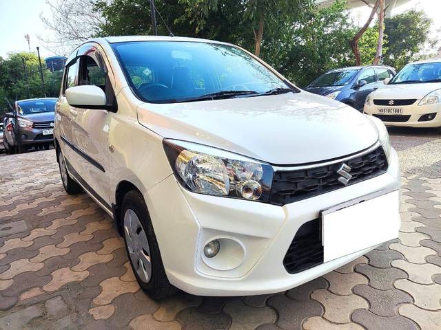 https://images10.gaadi.com/usedcar_image/3689968/original/processed_img2922719__usedcar_1_8__2922719_1701020159.jpg?imwidth=6400