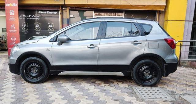 https://images10.gaadi.com/usedcar_image/3689996/original/processed_img2922729__usedcar_1_11__2922729_1701020265.jpeg?imwidth=6402