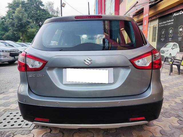 https://images10.gaadi.com/usedcar_image/3689996/original/processed_img2922729__usedcar_1_9__2922729_1701020265.jpeg?imwidth=6401