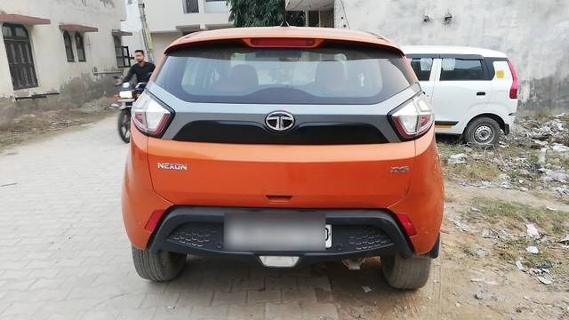 https://images10.gaadi.com/usedcar_image/3690039/original/19__VCC_1821170_96_1700396774.jpg?imwidth=6402