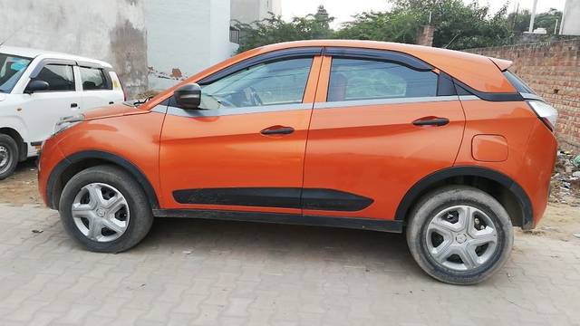 https://images10.gaadi.com/usedcar_image/3690039/original/19__VCC_IMG_1700393744116_1821170_95_1700394046.jpg?imwidth=6401