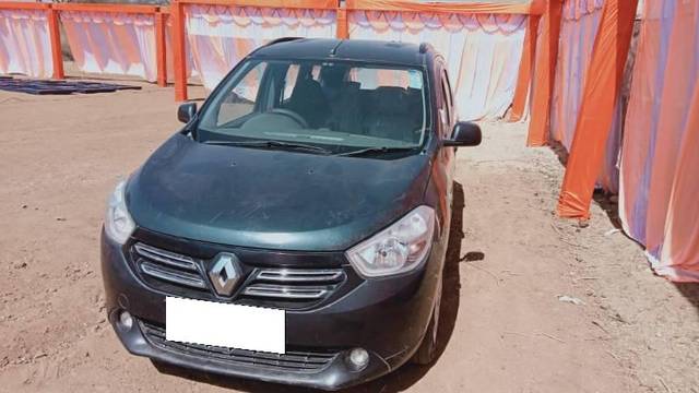 https://images10.gaadi.com/usedcar_image/3690084/original/processed_735cbcf1-742c-44cc-b332-6f1cf5af5e75.jpeg?imwidth=6402