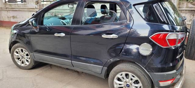 https://images10.gaadi.com/usedcar_image/3690159/original/processed_12058739-95b0-4d40-bab0-e6297f9da9ae.jpg?imwidth=6400
