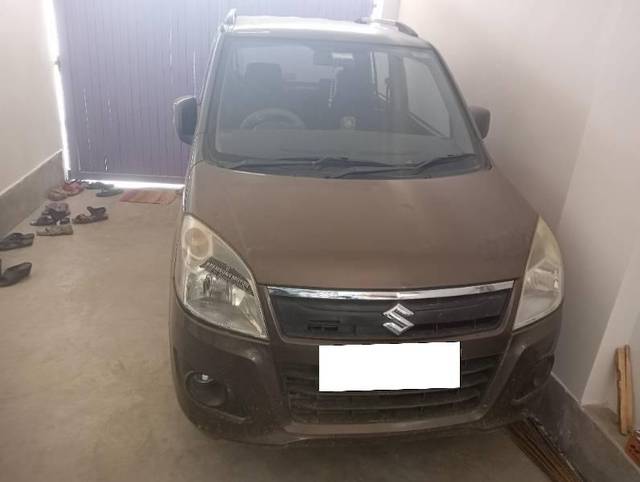 https://images10.gaadi.com/usedcar_image/3690175/original/processed_4e9dccff-28df-4c19-88a6-d79f1fd0e1f5.jpg?imwidth=6400