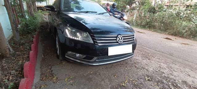 https://images10.gaadi.com/usedcar_image/3690226/original/processed_b2fef583-88a8-4fd2-930f-b2187be1e4b3.jpg?imwidth=6400