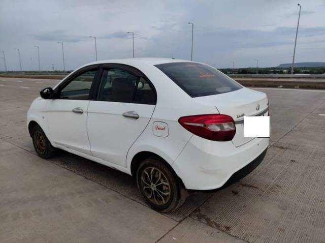 https://images10.gaadi.com/usedcar_image/3690232/original/processed_07933ec3-3676-481c-b248-f0ee116b05d1.jpg?imwidth=6402
