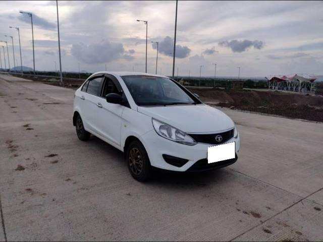 https://images10.gaadi.com/usedcar_image/3690232/original/processed_ce2025de-c8c5-4d8a-970a-9896b090ba0a.jpg?imwidth=6400