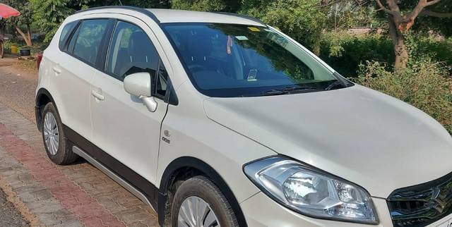 https://images10.gaadi.com/usedcar_image/3690414/original/processed_8ac49e78-7917-4a0a-abbe-c226abbfb932.jpg?imwidth=6401