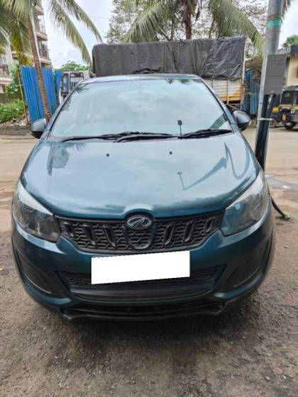 Mahindra Marazzo M2 BSIV Mahindra Marazzo M2 BSIV