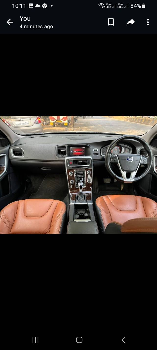 https://images10.gaadi.com/usedcar_image/3690475/original/img2922790__used_car_2922790_1701060228.jpg?imwidth=6402