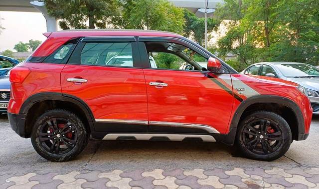 https://images10.gaadi.com/usedcar_image/3690488/original/processed_img2922795__used_car_2922795_1701065791.jpg?imwidth=6401
