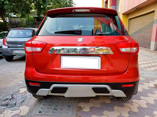 https://images10.gaadi.com/usedcar_image/3690488/original/processed_img2922795__used_car_2922795_1701065793.jpg?imwidth=6402