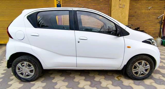 https://images10.gaadi.com/usedcar_image/3690531/original/processed_img2922818__used_car_2922818_1701084632.jpg?imwidth=6401
