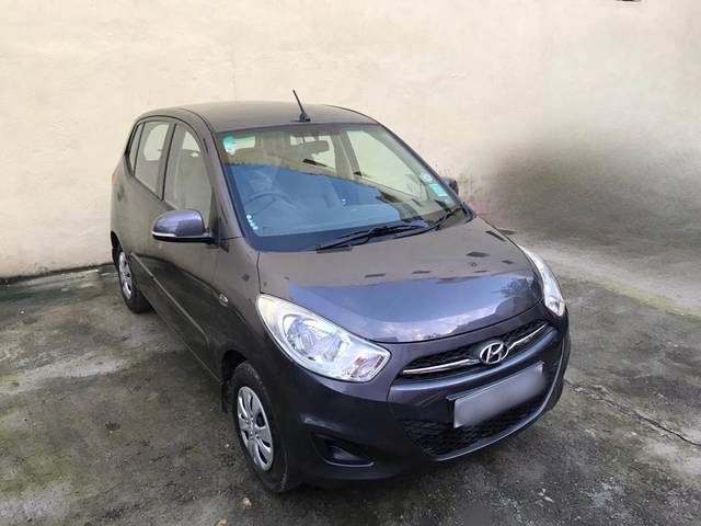 https://images10.gaadi.com/usedcar_image/3690553/original/img2922832__used_car_2922832_1701158543.jpg?imwidth=6401
