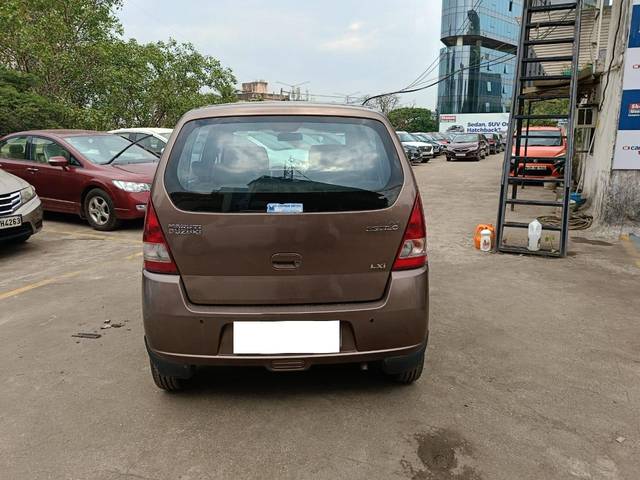 https://images10.gaadi.com/usedcar_image/3690587/original/processed_img2922849__used_car_2922849_1701080856.jpg?imwidth=6401